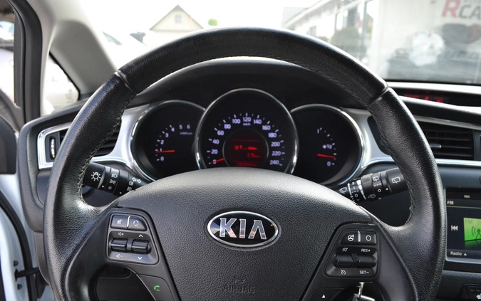 Kia Ceed cena 39900 przebieg: 180964, rok produkcji 2015 z Kałuszyn małe 704
